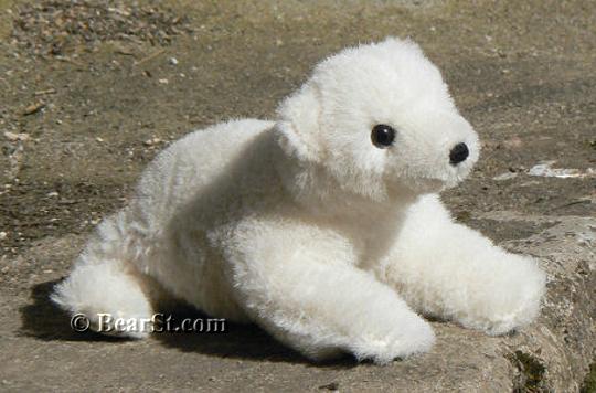 Limited Edition Polar Bear Cub 'Nurri'