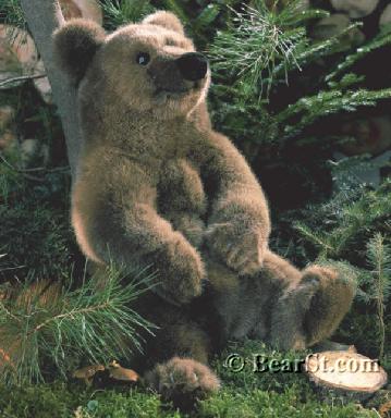 'Schlaffi' Brown Bear